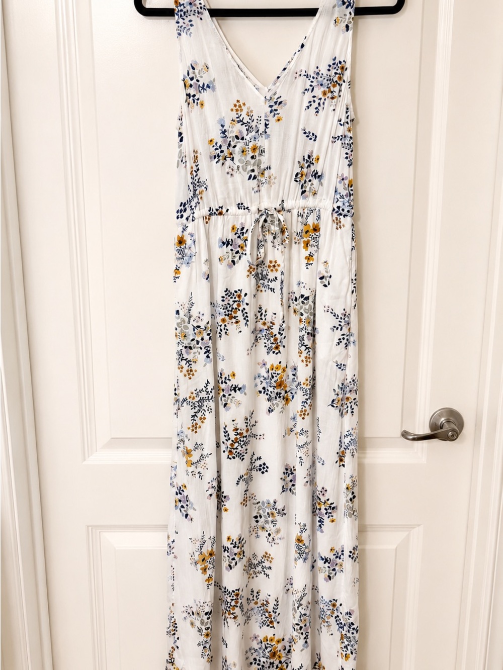 Lucky Brand White Floral Slip Dress with Yellow & Navy Prints - Picture 4 of 7